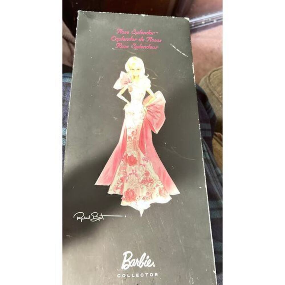 Rose‎ Splendor Barbie dollAvon Exclusive Pink Label 2010 Mattel